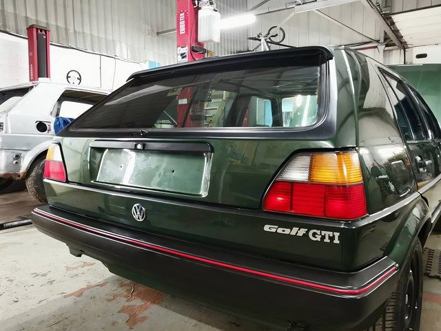 images/vehicle-restoration/slider/vehicle-restoration-2-kireth-ai.jpeg
